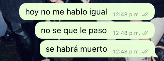 MartuPerez_'s tweet photo. las chicas cuando no les contestan un mensaje https://t.co/iHDcH5X7ui