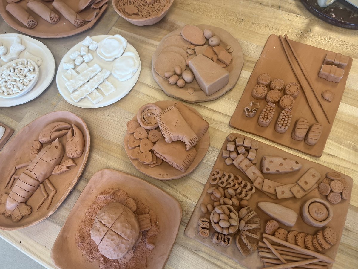 MsMerrillBHS's tweet photo. Ceramics 1 knocked it out of the park with their FIRST unit, “faux food” sculptures. https://t.co/4cl1v7y2Zc