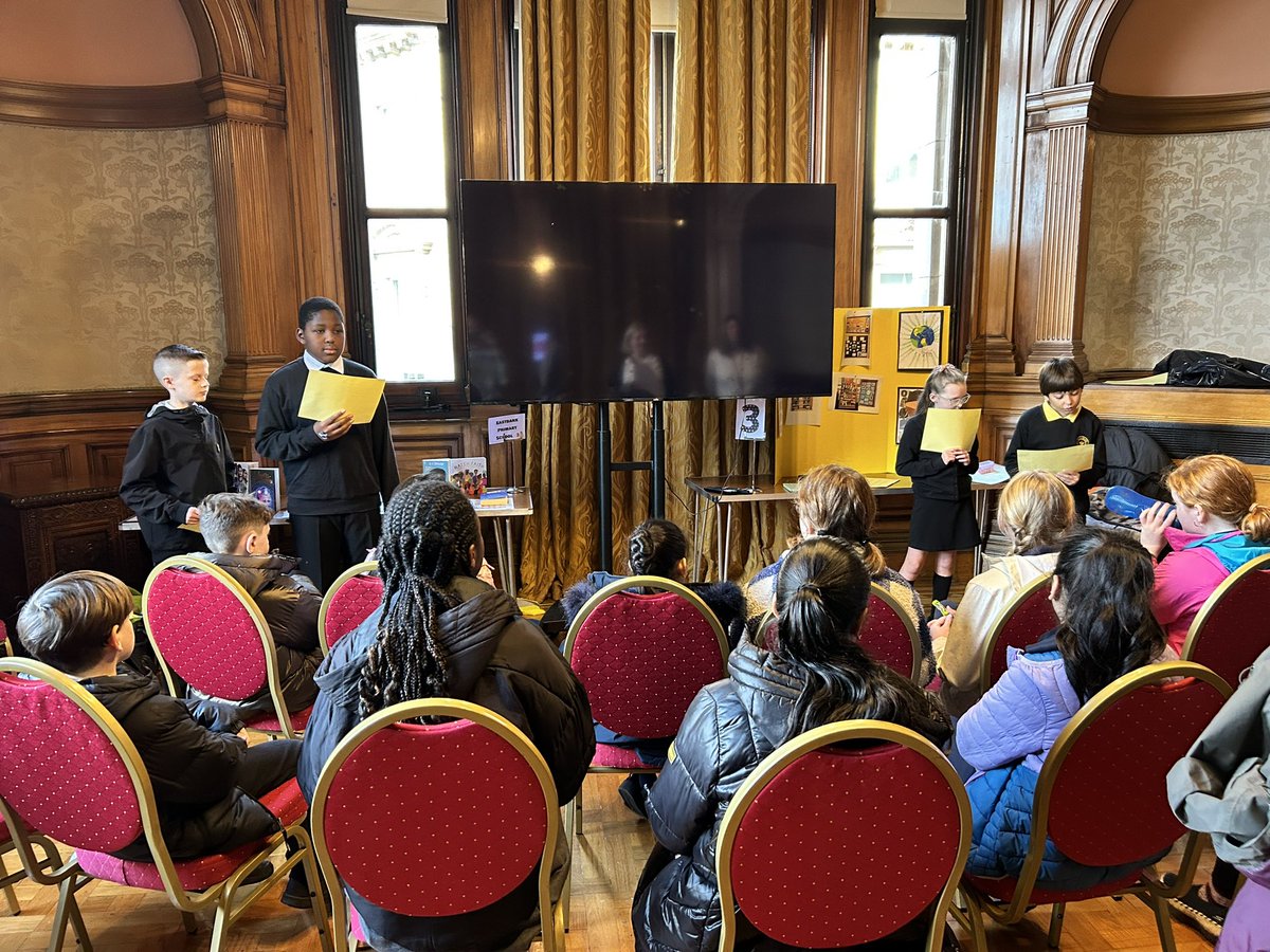 mrcairnsp3's tweet photo. Our Eastbank Equality Explorers showcased their amazing work at #Partie23 today. We also shared our #CouldThisBeMe resource with other schools too. Thanks to everyone who listened and supported us! 🎉 @EastbankPri https://t.co/94L9YtfFch