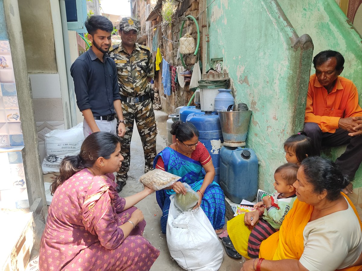 CollectorDaman's tweet photo. Collector, Diu spreading smiles as they distribute Poshan Kits to malnourished children and visit various anganwadi centers. Together, we're building a healthier future. 💕 #PoshanKitDistribution #ChildNutrition #DiuCollectorsInitiative" https://t.co/F0zlWTcSYu