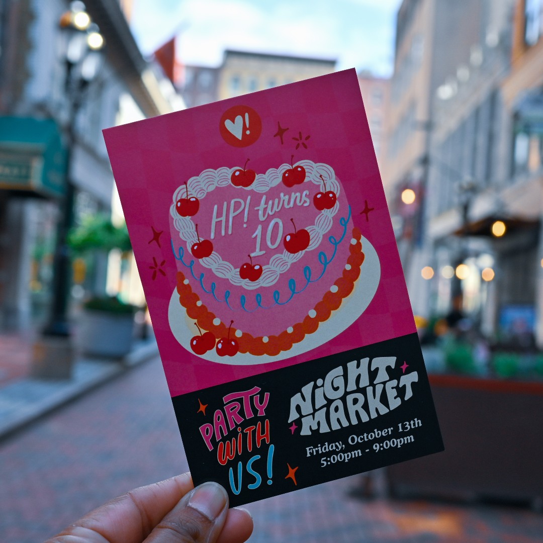 Hartford Prints! turns 10, and the celebration is on! 🥳
We'll be your ride to the 10th Anniversary Night Market at Pratt Street. 🚌🌆

📅 October 13th
🕔 5 - 9 pm
📍 A short walk from the Traveler's Stop

#CTfastrak #HartfordHasIt #PublicTransportation #NightMarket #CTvibe