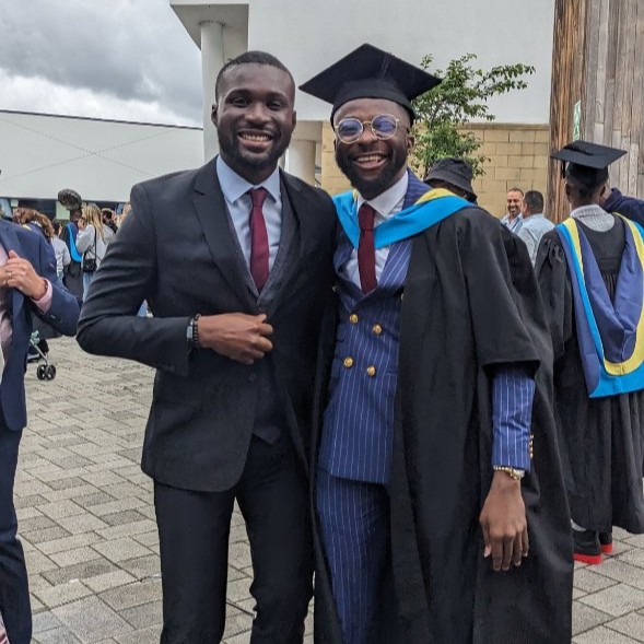 HuddersfieldUni's tweet image. 🎓 We're so excited to welcome back our Class of 2023 to campus for graduation! There is lots of advice on our website, including how to get the most from the day and where to take your #HudGrad photos! hud.ac/qm4