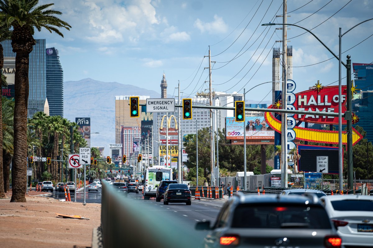 LVMPD's tweet photo. Traffic Alert 🚦

 The Culinary Union will be conducting protests at various properties on the Las Vegas Strip.

The first demonstration will be from 9:30 a.m. to noon.
A second demonstration starts at 4:30 p.m. &amp; ends at 7:30 p.m.

Plan your commute accordingly. https://t.co/5PU9LIIPyx