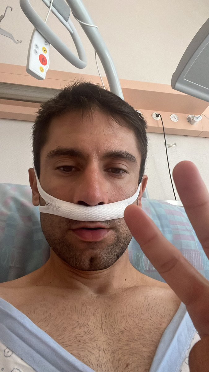 Con Il Giro del Veneto, ieri si è conclusa la mia stagione, stamani mi sono operato al naso che in stagione mi ha creato un po’ problemi respiratori… nonostante questo ho dato sempre il massimo con i miei compagni di squadra e il magnifico staff @TeamEmiratesUAE grazie a tutti!!