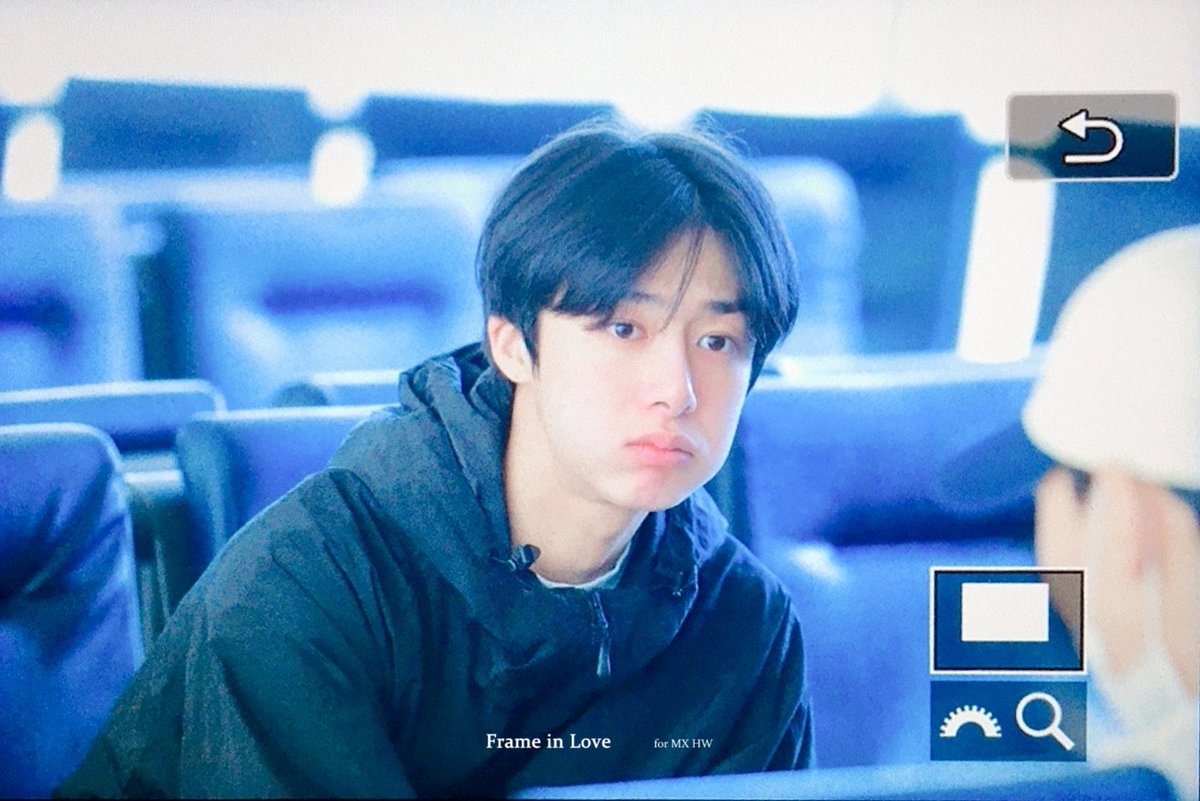 ... 누가전공발표날에이러고오는데민녀가제발