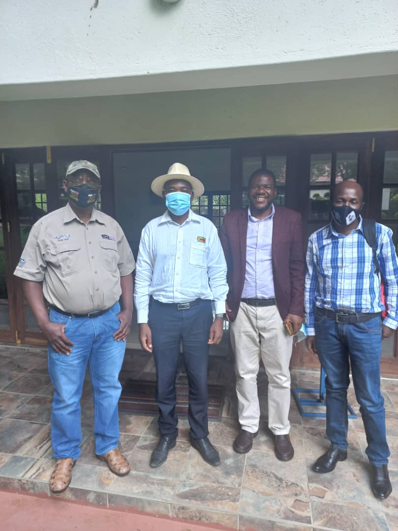 ProfJNMoyo's tweet photo. MATTER OF FACT: CHAMISA KNOWS SENGEZO TSHABANGU AND WORKED WITH HIM TOWARDS THE LAUNCH OF CCC

1. VIDEO: @_BongiweZwane [SABC]
"Are you saying you do not know this person called Sengezo Tshabangu"?

NELSON CHAMISA:
"No we do not know that person. That person is not in our structures. We don't even have that person as an office holder".

Not true at all. . .see, for example,  attached photo.

2. PHOTO: [from left to right: Abednico Bhebhe, Nelson Chamisa, Sengezo Tshabangu [Interim CCC SG], and Mbuso Fuzwayo; following a high-level strategy meeting - ahead of the formation of CCC in January 2022 - held at Matilinda Lodge in Bulawayo on 15 December 2021.

Not appearing in the picture are other CCC founding members - then in the MDC-A - who were at the Matilinda Lodge strategic meeting organised by Tshabangu and his colleagues, only five weeks before the formation of CCC on 24 January 2022!

Unfortunately, as captured on the attached video clip, yesterday Chamisa deliberately misled not only @SABCNews but also the public when he falsely claimed to @_BongiweZwane that he Chamisa and others in CCC do not know Sengezo Tshabangu, and that Tshabangu is not in CCC structures!