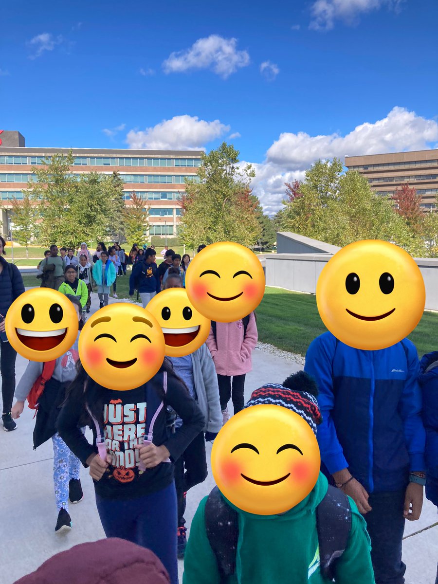 Ms. Hearn (@mshearn_vdps) on Twitter photo Exploring the Aga Khan Museum today. Students have made so many connections to patterns, art and artifacts! <a href="/DesmondHDSB/">Viola Desmond Public School</a> Exploring the Aga Khan Museum today. Students have made so many connections to patterns, art and artifacts! <a href="/DesmondHDSB/">Viola Desmond Public School</a>