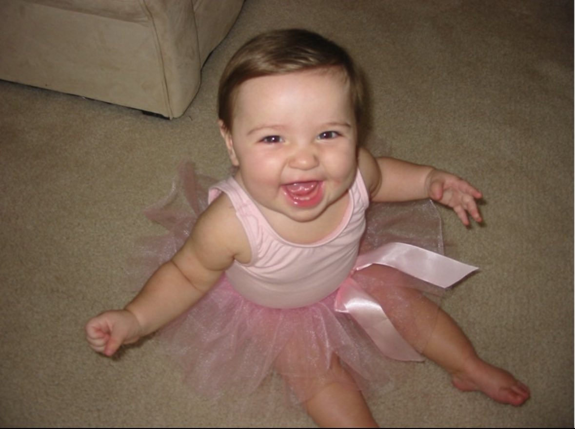 🩵💙 s e n i o r   s p o t l i g h t 💙🩵

#9 Julia Saman is a 2 yr varsity letterman and will be pursuing marketing and/or environmental science career in college. We will miss her dearly! 

Don’t miss senior night on 10/20 @ Wheeler!!

#RangerPride #ClementsVolleyball