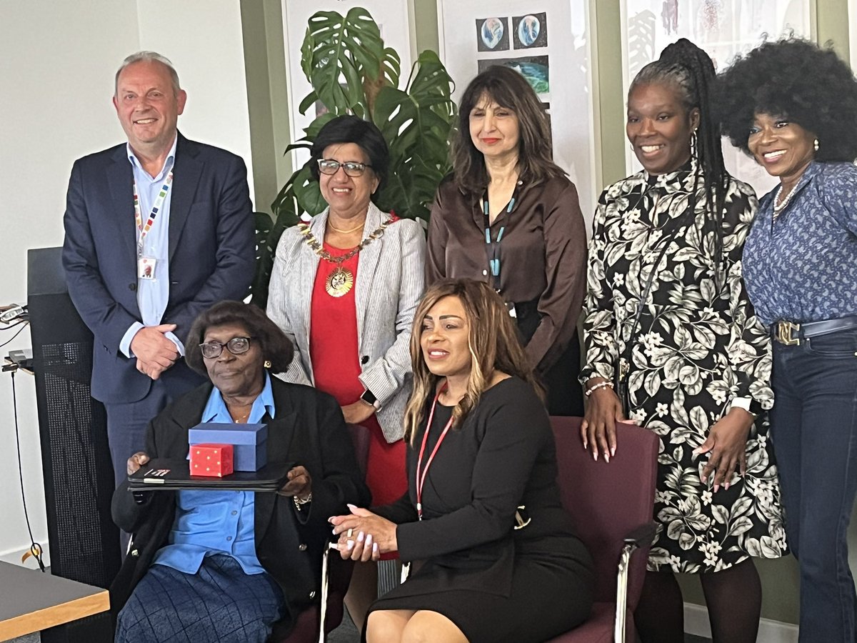 MDX Faculty of Business and Law (@mdx_busandlaw) on Twitter photo We honour Agnes Slocombe, Former Barnet Cllr & the First Black Mayor of Barnet at our ‘Celebrating our Sisters’ Black History Month event <a href="/MiddlesexUni/">Middlesex University</a> <a href="/MDXbusiness/">MDX Business School</a> #BlackHistoryMonth2023 We honour Agnes Slocombe, Former Barnet Cllr & the First Black Mayor of Barnet at our ‘Celebrating our Sisters’ Black History Month event <a href="/MiddlesexUni/">Middlesex University</a> <a href="/MDXbusiness/">MDX Business School</a> #BlackHistoryMonth2023