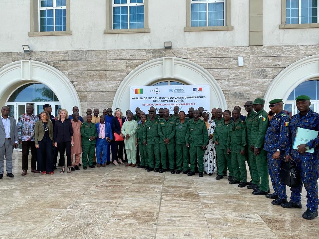 SofieHF's tweet photo. Very interesting workshop with some of the 180 ‘Brigadiers’ working to prevent, detect and investigate wildlife crime in Guinea as well as police and members of the Judiciary. Opened by Mr Samoura, Secretary-general of the Ministry of the Environment and Sustainable Development. https://t.co/ecvw0R0tUw