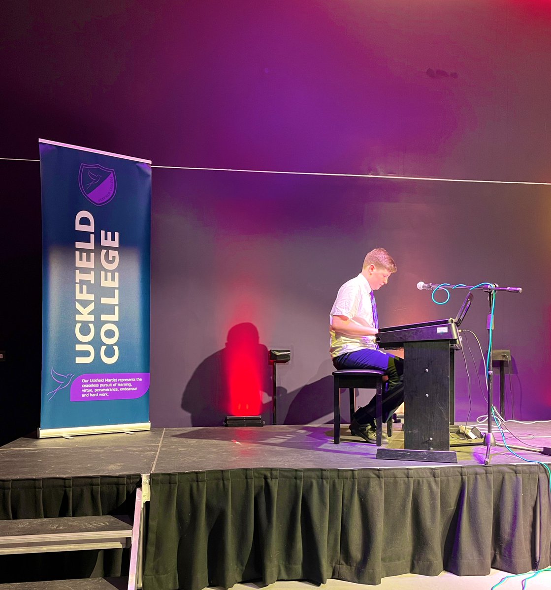 Well done to all of the students who performed at the acoustic night last night. Special thanks to our star tech crew with new year 7s, you were fab! #acousticnight