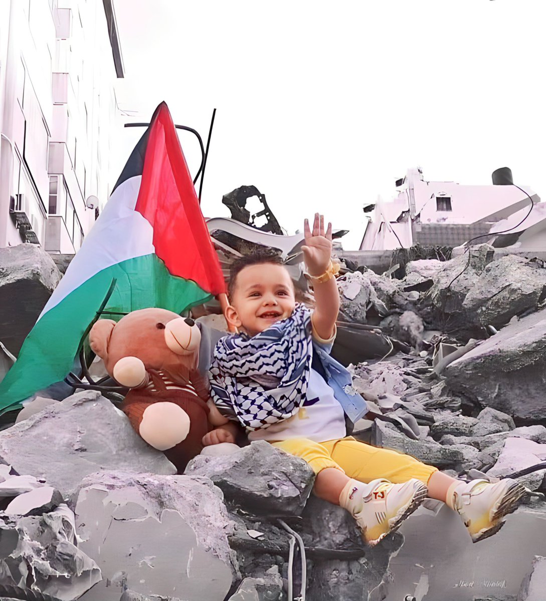 Rabanalsafena's tweet photo. اللهم انصرهم و لا تنصر عليهم
اللهم لا ترفع لليهود في القدس راية، ولا تحقق لهم غاية و اجعلهم للناس آية ، 
اللهم كُن لأهل #فلسطين عوناً ،نصيراً، معيناً و ��هيراً ..

 #Every_Palestinian_is_oppressed https://t.co/Ig1UhKQkS6