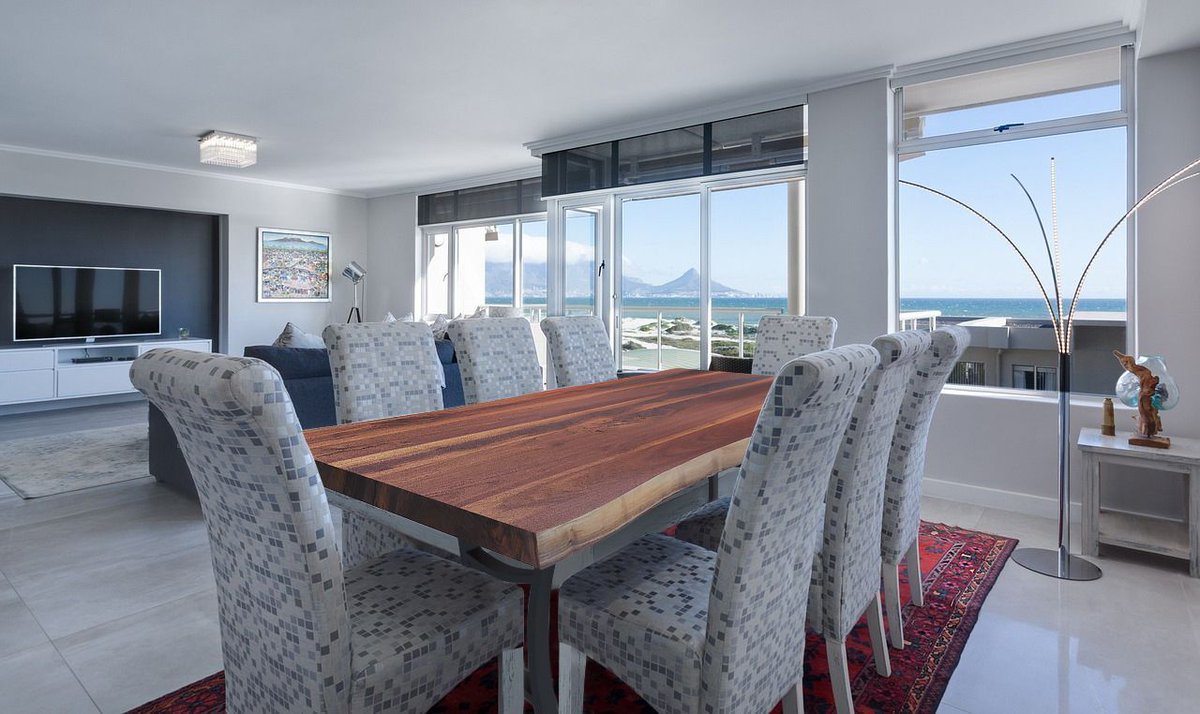 EdgeStyles42's tweet photo. Make your space unique with Edgestyles! From dining tables to coffee tables to desks, we have something to fit your style needs. #interiordesign #furniture #style #Edgestyles https://t.co/cXPUmbPpFS