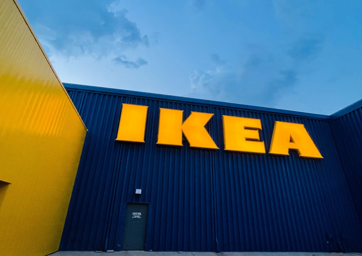 hydrogenfuelnew's tweet photo. The brand is choosing H2-powered delivery for its urban areas throughout Austria.
IKEA...READ More #QLIFCEV #QLIBEVtrucks #IKEAhydrogenfuelvehicles #ikea #IKEAAustria #Austriahydrogentrucks #H2trucks #QuantronAG #hydrogenfueldeliveryvehicles
https://t.co/FJtmt8o75F https://t.co/bDupuWTzNH