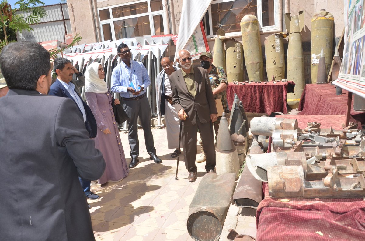 MineActionyemac's tweet photo. لجنة رفيعة المستوى معنية بالإشراف على تنفيذ خطة حماية الأطفال تزور المركز التنفيذي 

زارت اليوم اللجنة الفنية المعنية بالإشراف على تنفيذ خطة حماية الأطفال ومعها مختص الحماية بمنظمة اليونيسف سيناتراجا رافيندران المركز التنفيذي للتعامل مع الالغام. https://t.co/tZDyRqy8d5