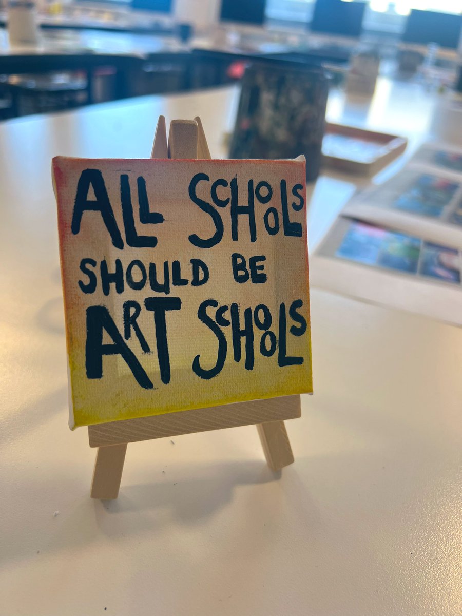 blparthub's tweet photo. What a start to the year 🙌 Today we had our 1st Art hub meeting @EssaAcademy 
We painted mini canvases, for a bit of art therapy 🎨
Discussion around literacy in art 📚
Talking &amp; catching up, supporting one another ✨🙌
Thank you to everyone for coming👍 
#artteachers #arthub https://t.co/XByo6BGo9p