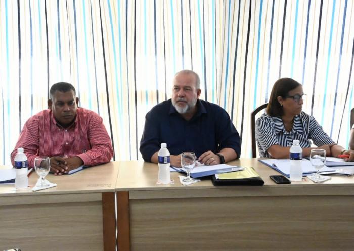Realiza Primer Ministro visita de trabajo a Guantánamo,con el objetivo de chequear los  programas económicos y sociales, el cumplimiento de las indicaciones de  visitas anteriores y escuchar planteamientos de la población. 
<a href="/MincinCuba/">Comercio Cuba</a> 
<a href="/BetsyDazVelzqu2/">Betsy Díaz Velázquez</a>