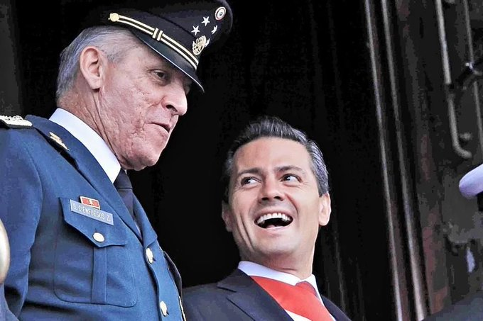 20PeterMel's tweet photo. Tan bonito que es ver derramar lágrimas de los patéticos chairos abyectos🤣
Les enseñaron a odiar y crucificar a Cienfuegos y hoy lo exoneran, condecoran y dan impunidad🤣

🐀ePIGmenio, Ackerman, el Chapucero, chairos y fauna similar🤡: Usen vitacilina‼️

#MxConXochitl
#XochitlVa https://t.co/oeri1piRDY
