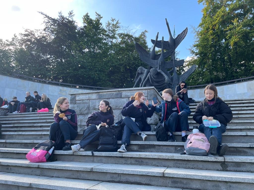 ty_naas's tweet photo. Today 4C &amp; 4K took the ‘Pilgrims Path’ around Dublin. They stopped for a while in the Garden of Remembrance. Another lovely reflective and interesting day! #pilgrimpath #somethingdifferent #TY https://t.co/Z6feXVdjGs