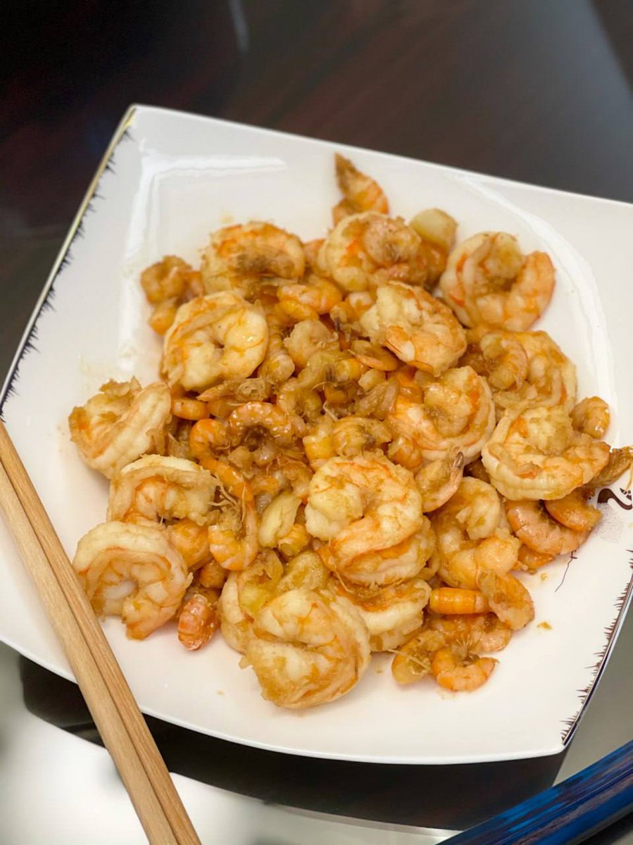 dewye_jelek's tweet photo. Today we have a delicious shrimp curry.☺️😋 https://t.co/rlscCuRTc5