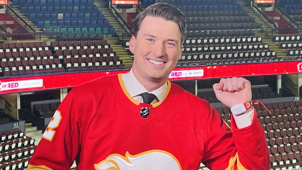 Calgary Flames (@nhlflames) on Twitter photo A big thank you to <a href="/GlobalCalgary/">Global Calgary</a> for being with us all day at the 'Dome and covering off our home opener set-up! A big thank you to <a href="/GlobalCalgary/">Global Calgary</a> for being with us all day at the 'Dome and covering off our home opener set-up!