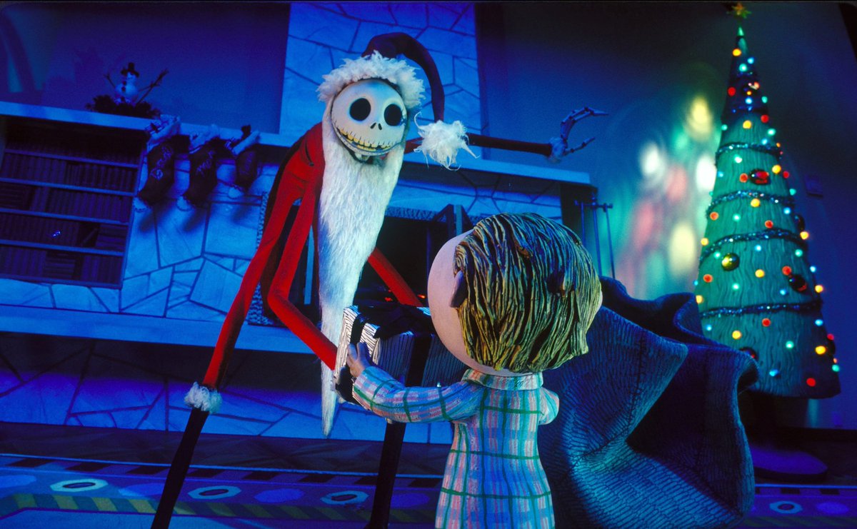 ToonHive's tweet photo. 30 years ago today, ‘The Nightmare Before Christmas’ released. https://t.co/xHGYGI7P5H