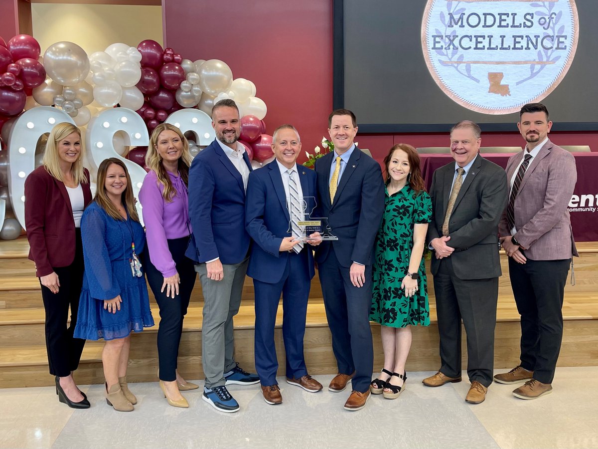 doelouisiana's tweet photo. We awarded our Models of Excellence to the Central Community School System this morning for their focus on accelerated learning recovery. Educators work together to ensure students get the most from their dedicated enrichment time. #LaEd https://t.co/AdWVT8Dc0X https://t.co/jZqFP8Zj4A