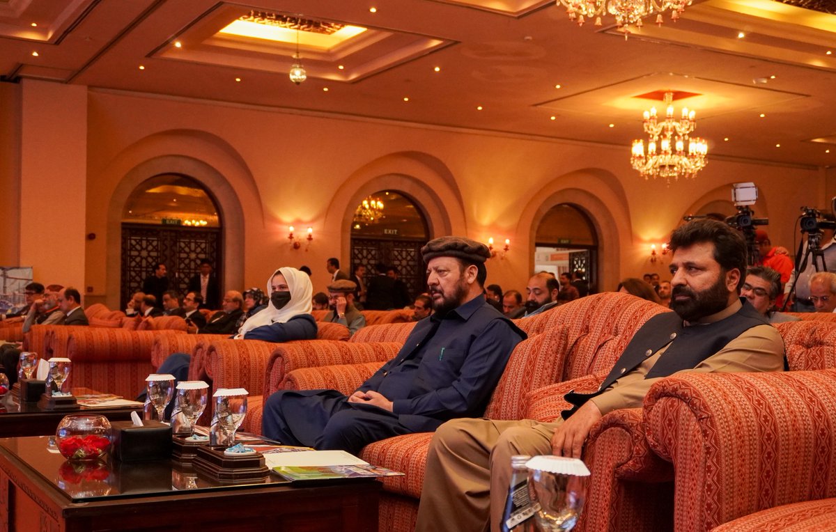 IbexMedianetwrk's tweet image. GB Investment RoadShow Concluded in Islamabad.
#IbexMediaNetwork #gilgitbaltistan #rupanifoundation #government #Official #tourism #minerals #informationtechnology #hydropower #Investments
