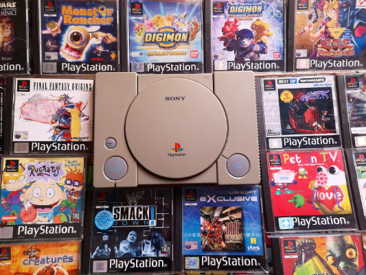 losalfajores's tweet photo. JUEGOS GRATIS 
Finde largo en Argentina, les dejo links para emuladores y juegos de SEGA, Nintendo, Playstation, MAME, libros de historia de  videojuegos y más. Si quieren ayudar con un cafecito, (100 pesos) les agradezco! 
https://t.co/dc6KId1pZw https://t.co/uDSo7659yo