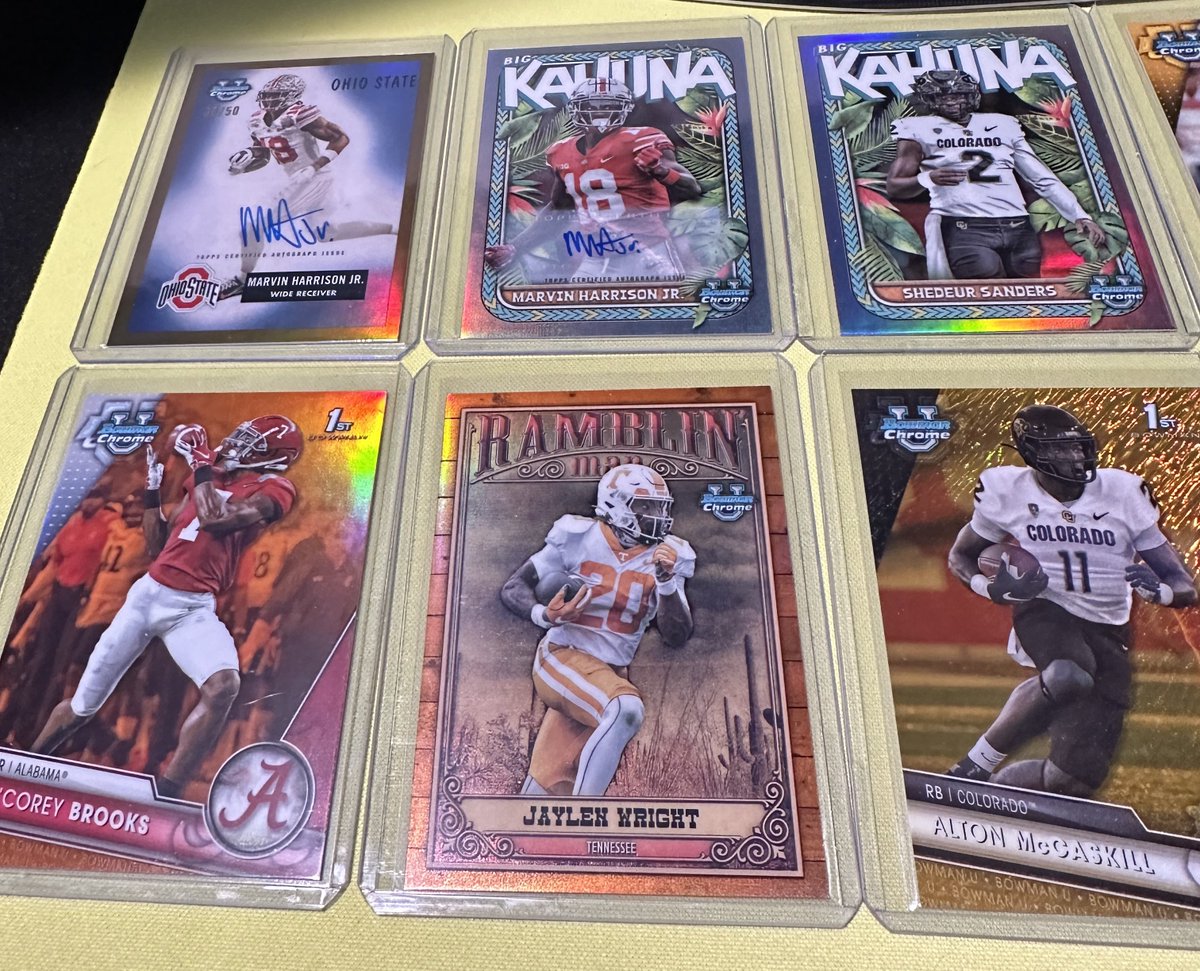 RoBu_RBSS's tweet photo. @GabeyCardStacks MHJ Gold On Card Auto - $700
MHJ Kahuna Auto - $400
Shedeur Kahuna - $120
Offers on the Oranges and Gold 

$1100 takes all six

Venmo, or PP FF https://t.co/IYduQno8mQ