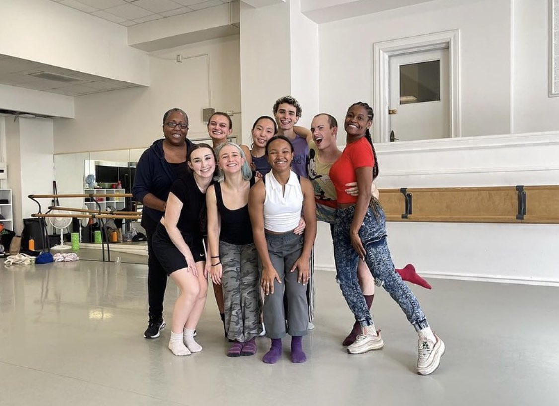 DanceBfa's tweet photo. Peabody Dance Ensemble had an incredible week learning new rep. with Pat Taylor from JazzAntiqua 🧡 Thank you for such a fun residency! Stay tuned for information on Peabody Dance Ensemble’s upcoming performances.
#peabodyproud https://t.co/1N8lNZzgcy