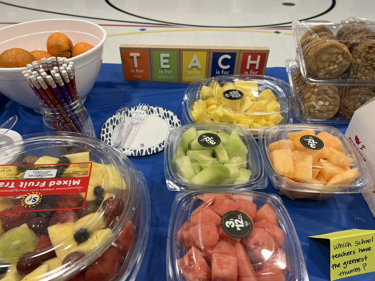 Yvonne Pan tweet media