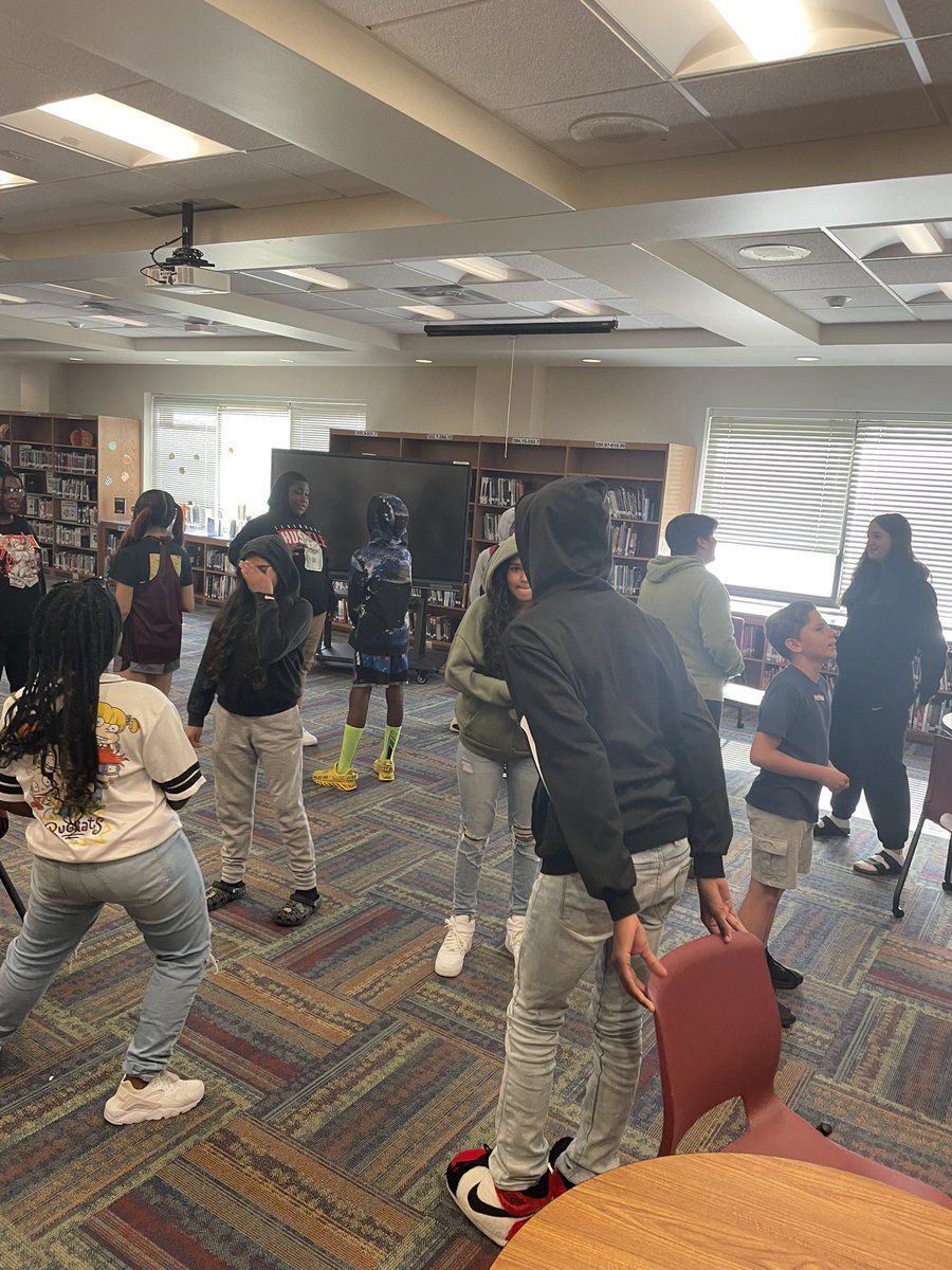 Practicing our active listening &amp; asking clarifying questions during peer mediation training today at ARMS. <a href="/milton_ela/">Milton_@ARMS</a> <a href="/greecearcadiams/">Greece Arcadia MS</a> <a href="/GreeceCentral/">Greece Central</a> @GCSDsuper <a href="/CABaker22/">Christine Baker</a>