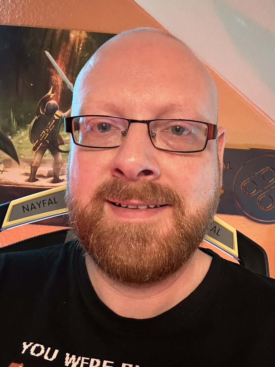 Hallooo! <a href="/PolarisCon_/">POLARIS Convention</a> von Freitag bis Sonntag! Obacht, ich sehe nun so aus! 😳

Bart-Challenge abgeschlossen! Freue mich krass auf die folgenden Tage! Sticker sind auch am Start!