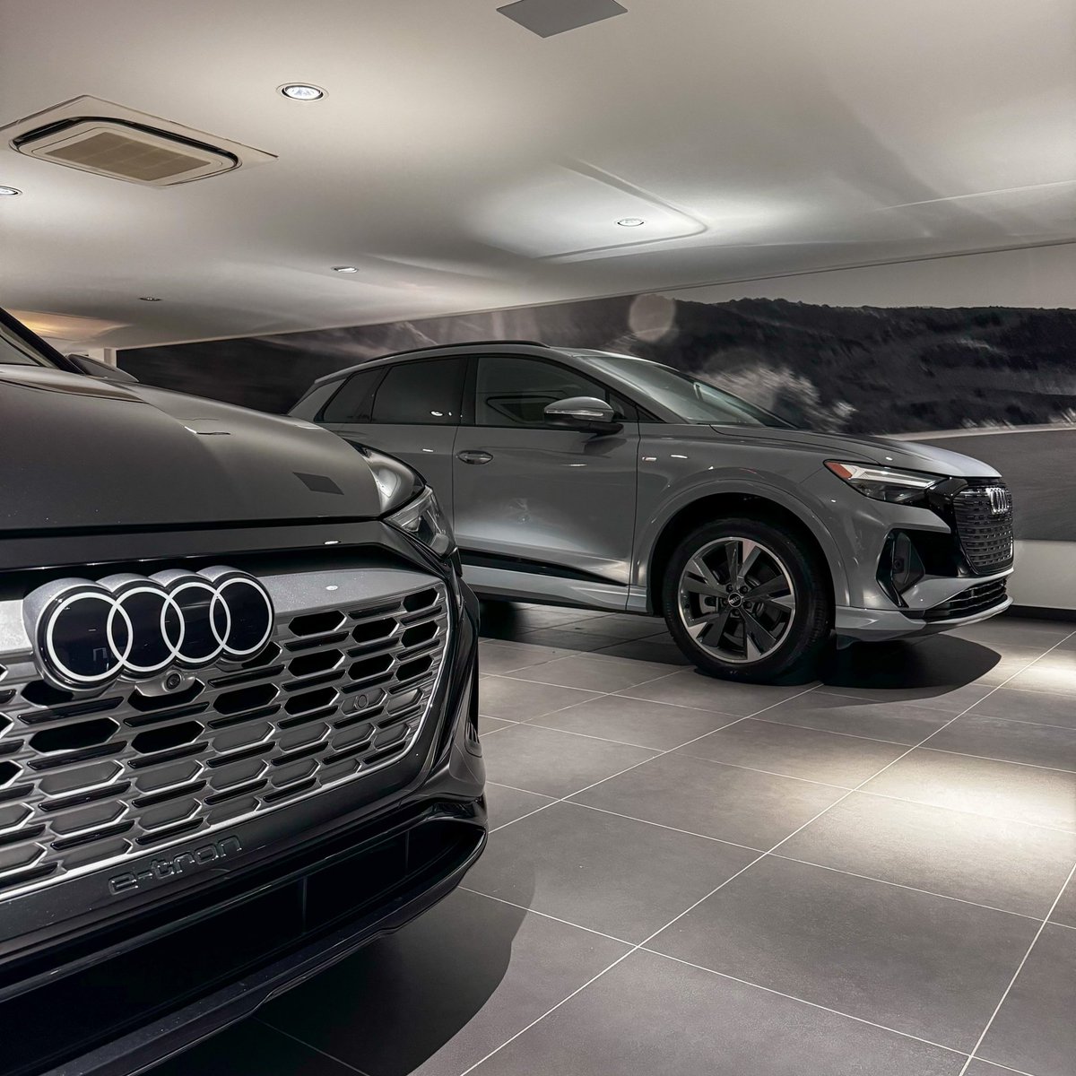 OverdriveNewsPR's tweet image. Ayer fue el lanzamiento formal de la Audi Q8 e-Tron 2024 en el concesionario Audi localizado en la Ave. Kennedy. 

#OverdriveNews