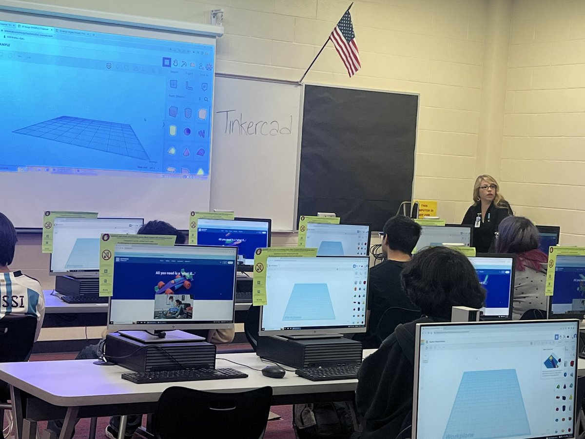 NISDLib's tweet image. Art students at Taft HS are learning from the librarian how to use Tinkercad to design and 3D print a stamp for their ceramics project! All subjects can collaborate with the library! #NISDLibraries #TeamNorthside