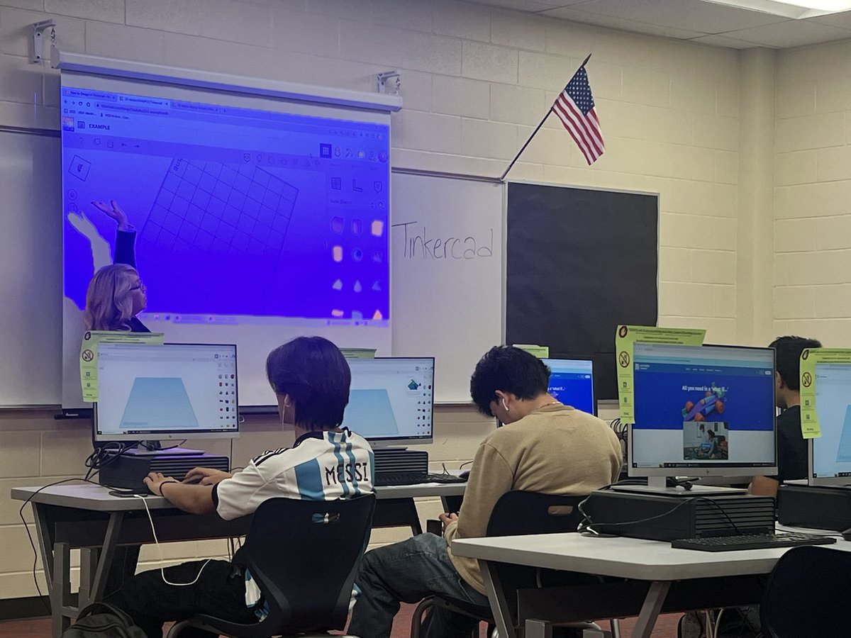 NISDLib's tweet image. Art students at Taft HS are learning from the librarian how to use Tinkercad to design and 3D print a stamp for their ceramics project! All subjects can collaborate with the library! #NISDLibraries #TeamNorthside