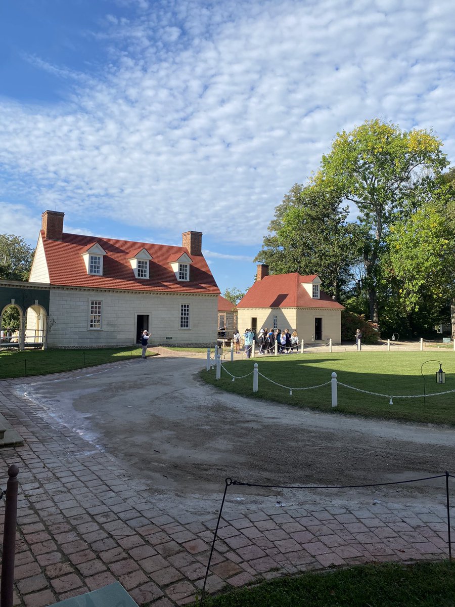 Checking out Mount Vernon this morning, home of George Washington!