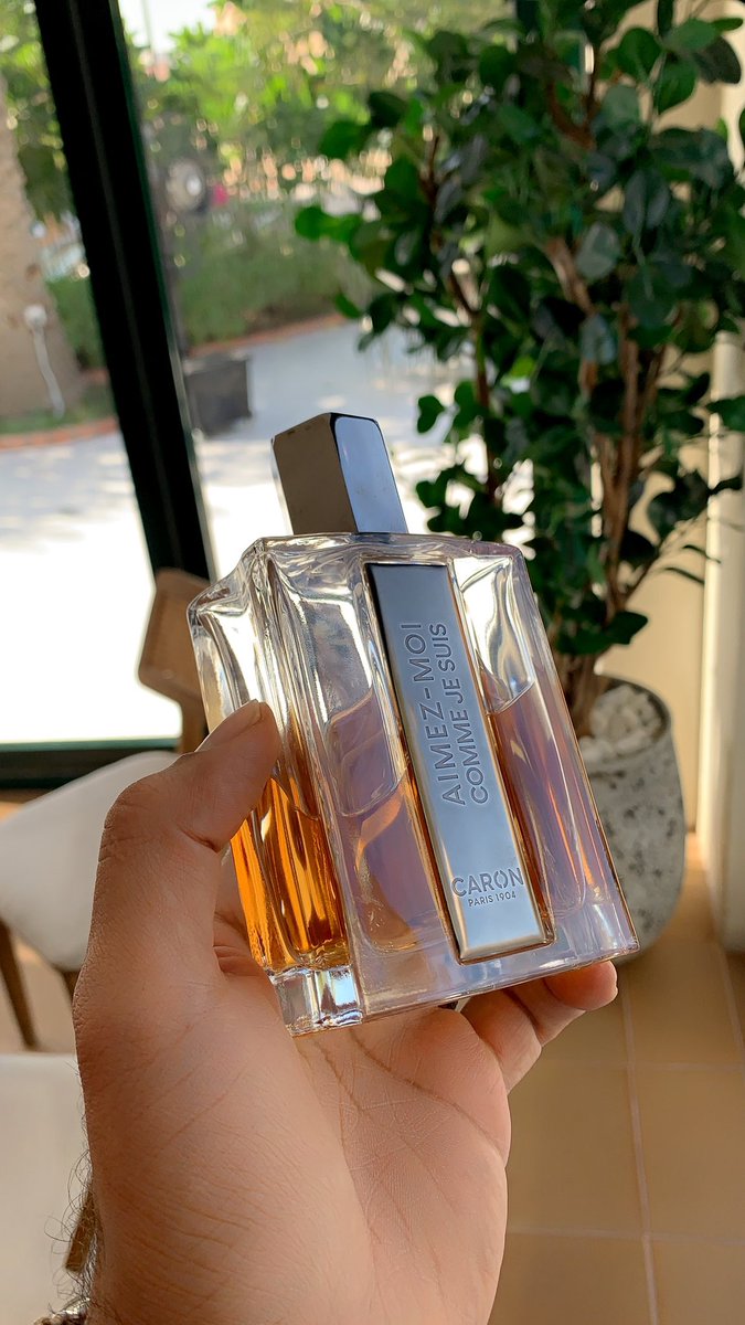 qwertyui03's tweet photo. #رابطة_عشاق_العطور 
@najd_alatheyah 
🔺 كارون ايمز موا كوم جو سوي 125مل
اذا تحب التميز والابتكار والشغل الجديد لايفوتك هالشيخ👌
🔺عطر خشبي بنكهة الجوز والبندق ولمسات سويتية من التونكا والتبغ بقاعدة العطر عامل شغل 10/10
🔺ثباته ممتاز اكثر  12 ساعة وفوحان من ساعة ونص الى ساعتين
🔺متوفر منه طقم ب 484 ريال
12 مل عطر + ديودرنت 50 مل + العطر الاساسي 125 مل
✅ كود شحن مجاني MY10
رابط شراء 👇

https://t.co/oy5tsYqD3h