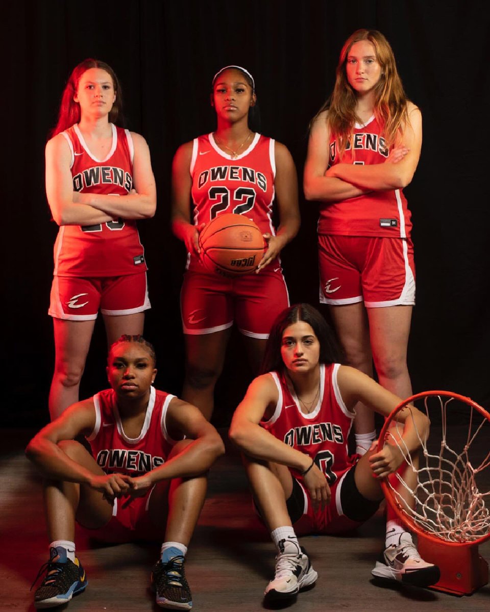 Tyairah21's tweet photo. Just the beginning 💍✅ #owensexpress https://t.co/bQqBiyeXRS
