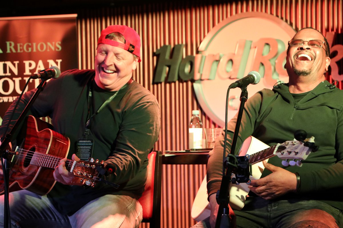How we feel when we think about Tin Pan and this show with Jamie Paulin, Anthony L. Smith, @JONSTONE02, and @CDanielsMusic at @HardRock Cafe Nashville!🙌 #songwriters #tinpansouth #songwritersfestival #musicfestival