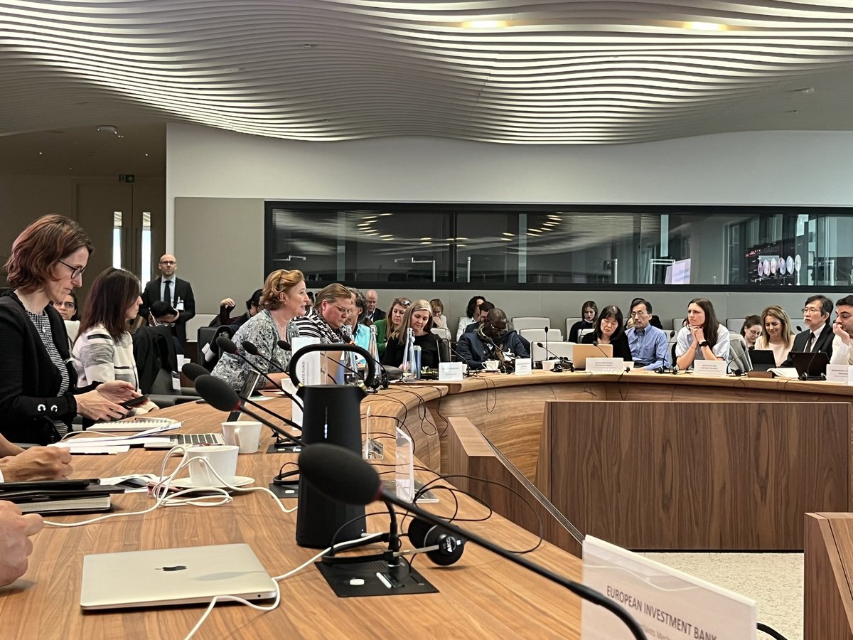 Sutharee Wannasiri tweet media