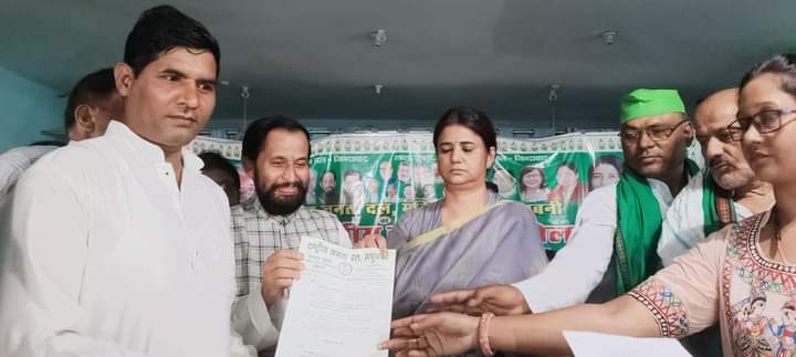 आज मधुबनी जिला महिला प्रकोष्ठ के द्वारा आयोजित महिला कार्यकर्ता सम्मेलन में शामिल हुवा।