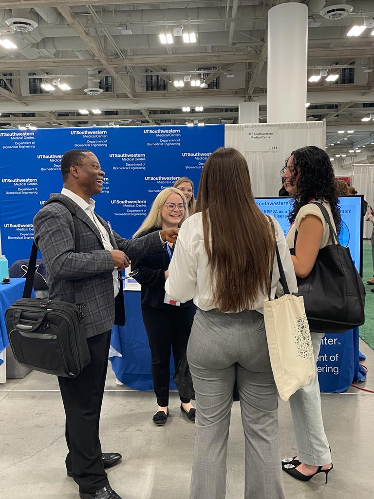 UT Southwestern Biomedical Engineering (@utswbme) on Twitter photo Attending #BMES2023? Don’t forget to stop by UTSW BME department booth (#1111) to learn about our Department and the cool research we do here! <a href="/Achilefu_Lab/">Achilefu Lab</a> #UTSWBME <a href="/BMESatUTSW/">BMES at UTSW</a> Attending #BMES2023? Don’t forget to stop by UTSW BME department booth (#1111) to learn about our Department and the cool research we do here! <a href="/Achilefu_Lab/">Achilefu Lab</a> #UTSWBME <a href="/BMESatUTSW/">BMES at UTSW</a>