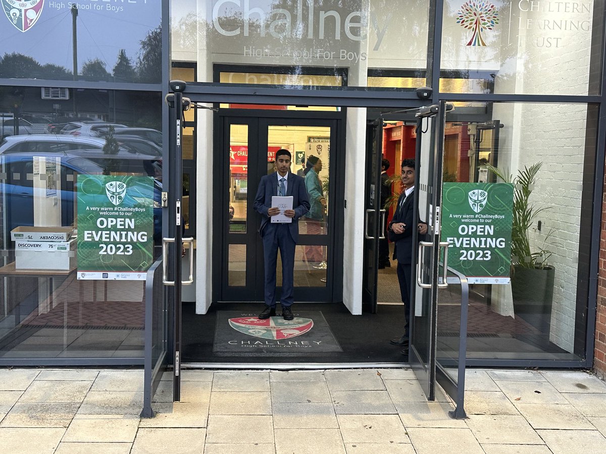ChallneyBoys's tweet image. A very big #ChallneyBoys welcome to our #OpenEvening2023, we hope you enjoy your tour of our wonderful school.