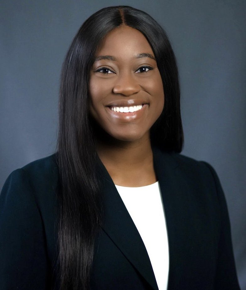 Same headshot. New experiences! This past year I explored what it means to bridge the gap between healthcare and the community by working alongside coaches in the schools! I’m 100% sure that child &amp; adolescent psychiatry is the field for me! #Match2024 #psychtwitter #medtwitter