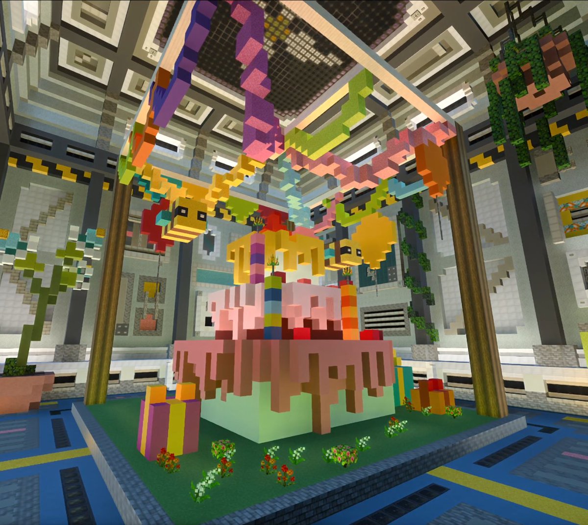 Ethiniii's tweet photo. Happy 5th Birthday Hive!! To all the good memories we made here #HiveIsFive @theHiveMC 
 Here’s our submission for the comp

Build by : Ethiniii and Blurrypon

P.s. the floor is white in some pictures cuz grass wasn’t visible in our replay for some reason but it’s the same build https://t.co/vdD0czp1oN