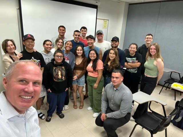 VPForgues's tweet photo. Each semester Professor Irene Matz invites me to her class to talk about the job search process. Spoiler alert it is also a great recruitment tool for future Titan employees. And it is always a great reminder of how amazing our students are. Thanks Professor Matz! https://t.co/HXtu4QuYOe