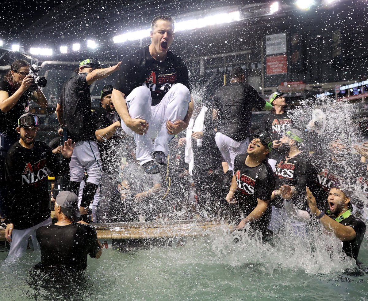 Dbacks's tweet image. It’s time for Paul Sewald to cannonball.