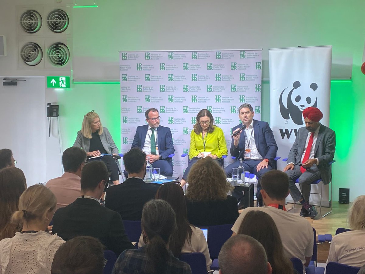 LukeMLabour's tweet photo. Enjoyed #LabConf23 more than any before!

Was grt to spk on energy, support4 SMEs, green industrial strategy, green treasury &amp; more w @Ed_Miliband @KerryMP @jreynoldsMP @TanDhesi @JeffSmithetc @PollyBLabour @youngb48 

Labour has bold plans to address climate &amp; nature crises https://t.co/iYxRt33r9m